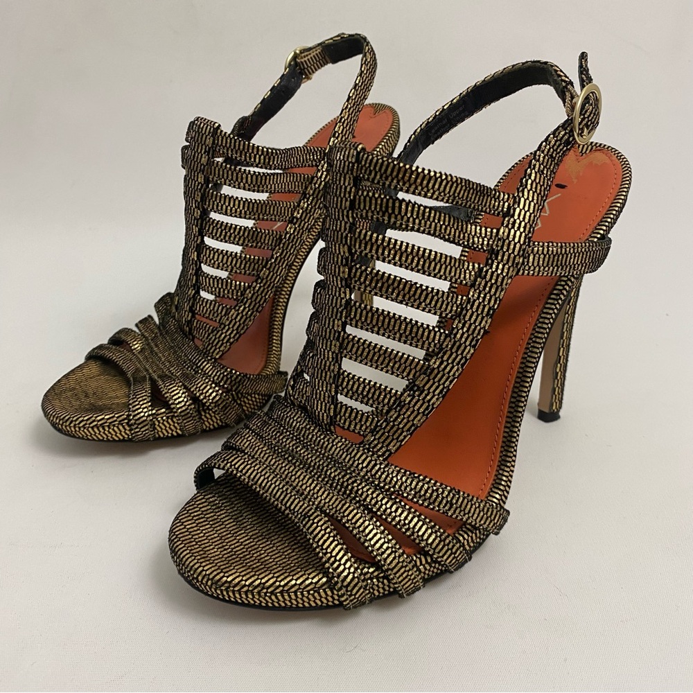 Via Spiga Gold Black Peep Toe Strappy Slingback Heels 5.5 Stiletto Shoes